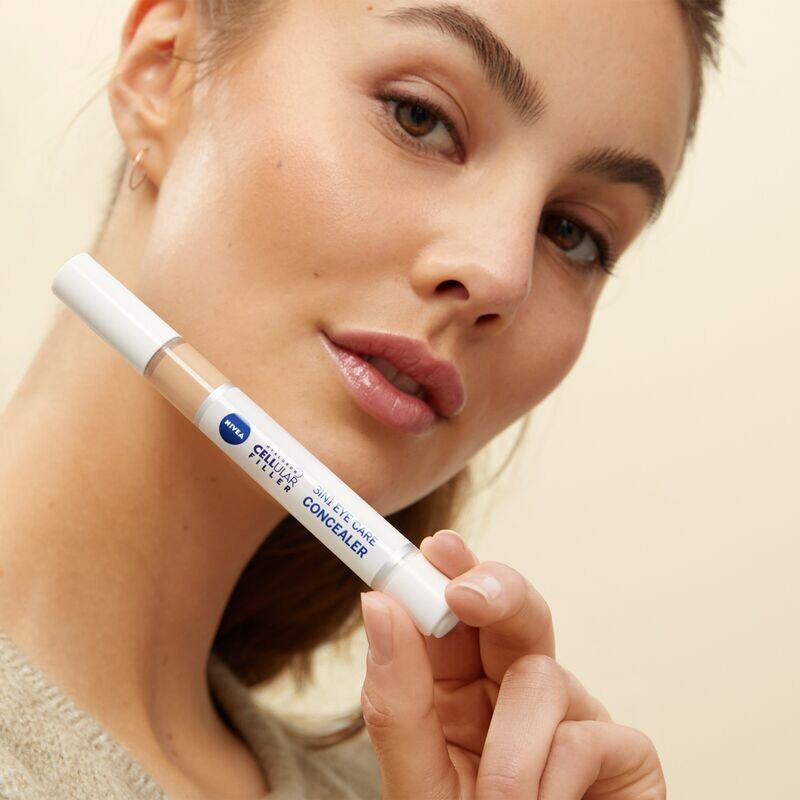 

Cellular Filler 3в1 консилер для ухода за глазами, средний NIVEA, 4 ml