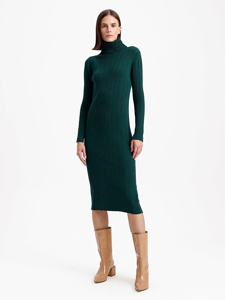 

Платье до колена BGN Strickkleid, зеленый