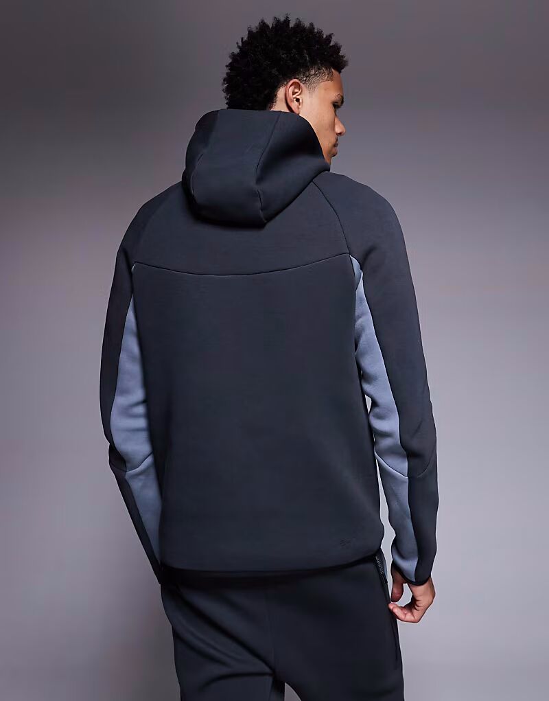 Толстовка с капюшоном Tech Fleece на молнии серого цвета Nike — фото 3
