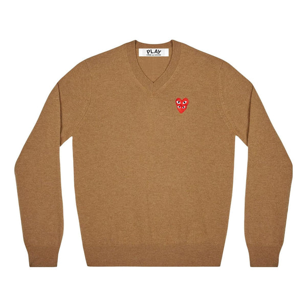 

Свитер v-neck pullover red emblem 'brown' Comme Des Garcons Play, коричневый