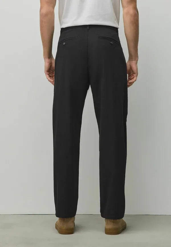 Брюки чинос Regular Tapered Fit Cotton Rich Stretch, Next, черный — фото 2