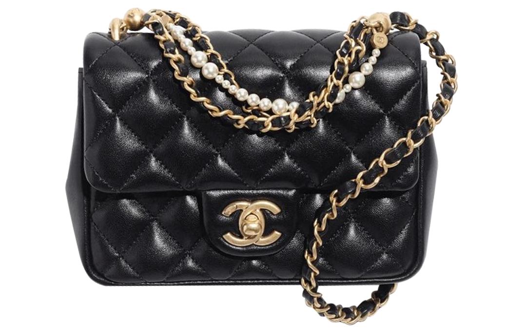 CHANEL Лакированная сумка-клатч из овечьей кожи — фото 2