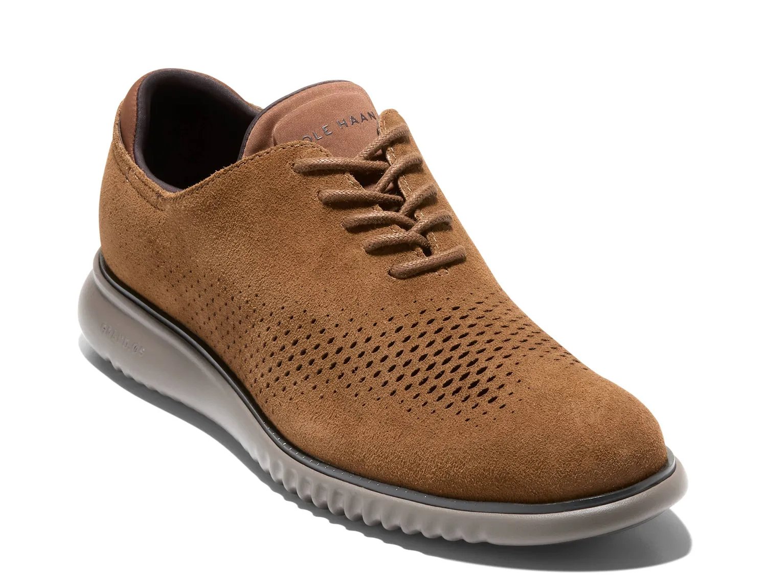 

Оксфорды Cole Haan 2.ZERØGRAND Laser Wingtip Oxford, темно-коричневый