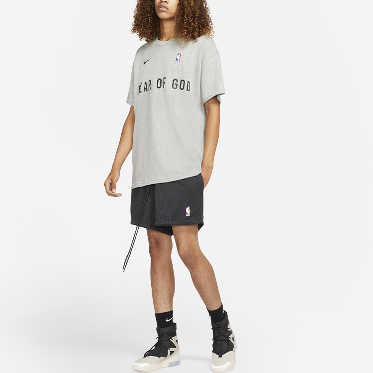 Футболка мужская Deep Hemp Grey Nike, темно-серый — фото 3