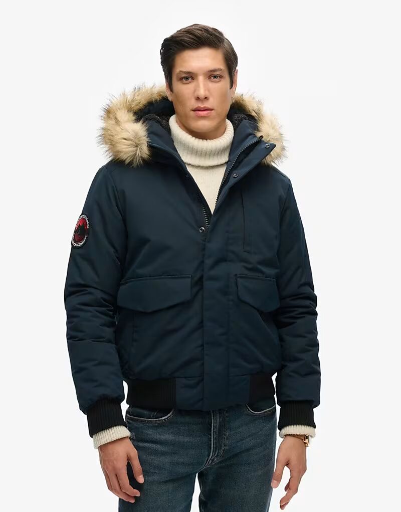 

Куртка-бомбер Superdry Everest в цвете Eclipse Navy