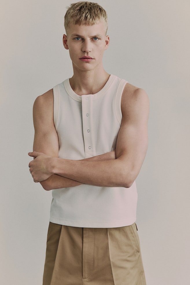 

Жилет Хенли в рубчик H&M, бежевый