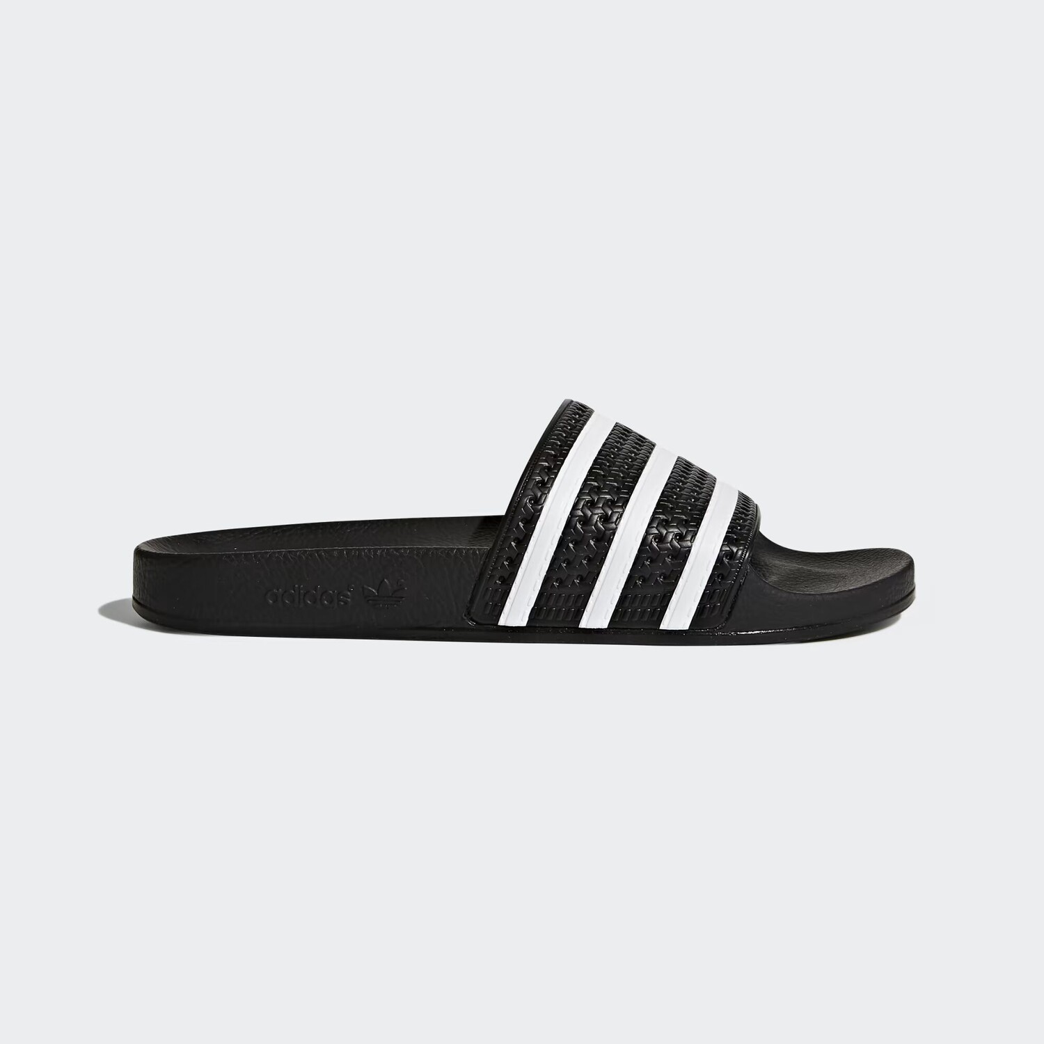 

Шлепанцы Adilette Adidas, цвет Core Black/White/Core Black