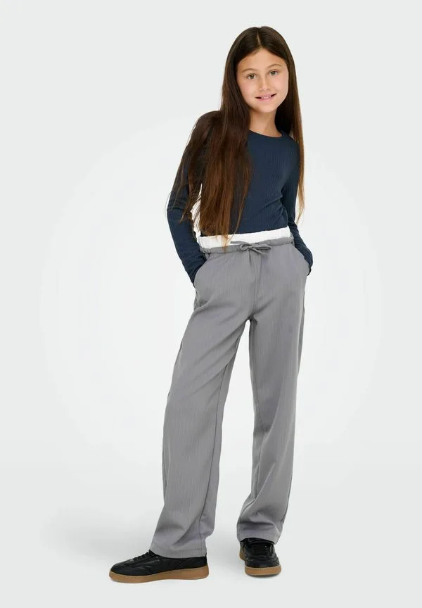 Спортивные брюки mit weitem kogmiley gerade geschnitten Only Girls, Medium Grey Melange