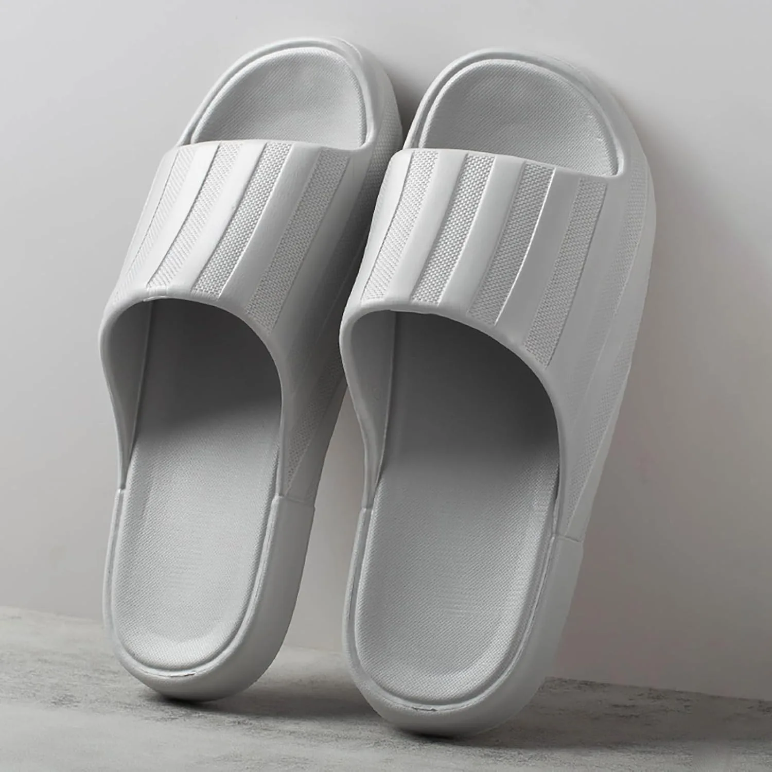 Тапочки для дома и душа Generisch, серый — фото 3