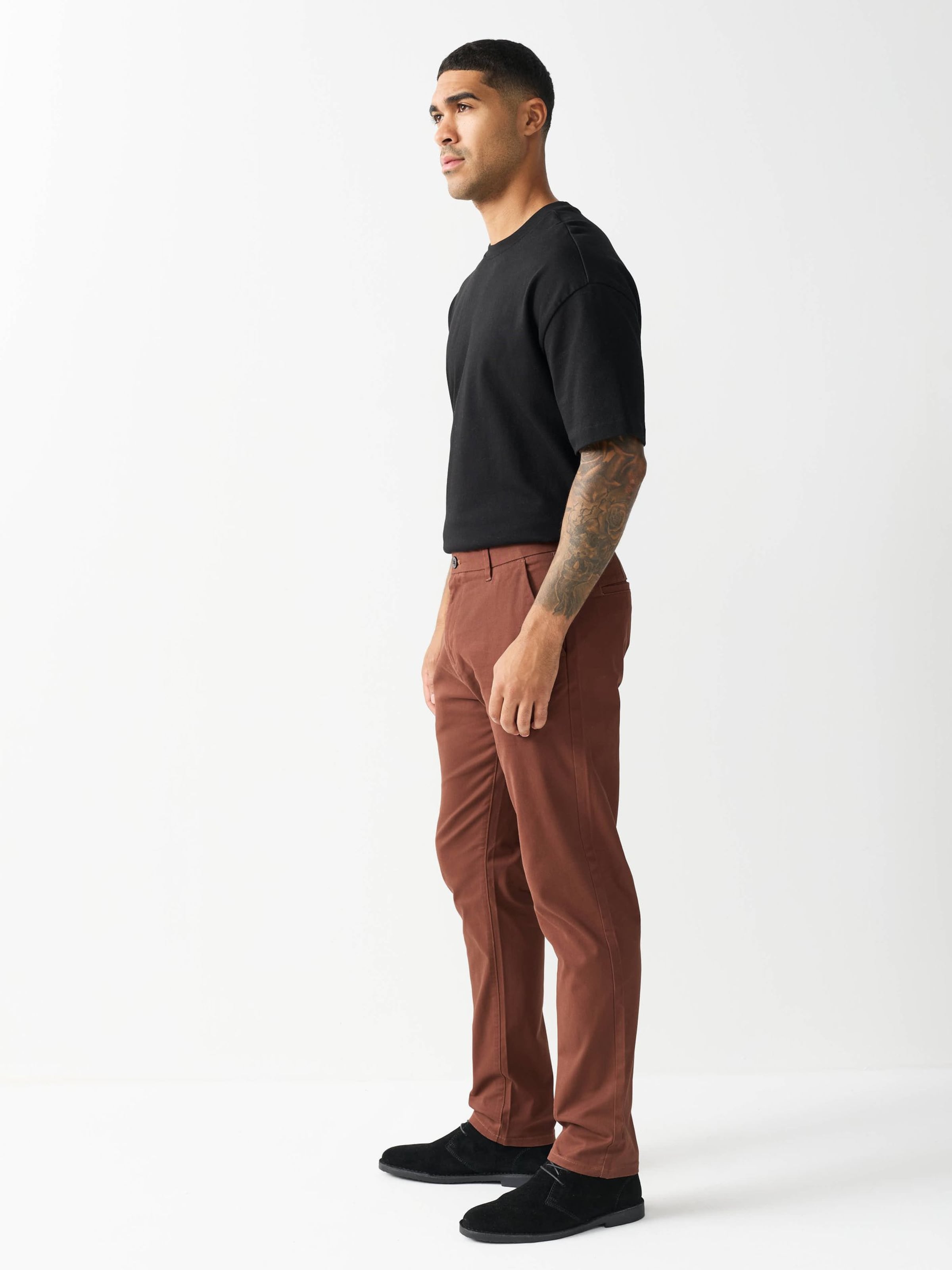 Next Брюки чинос в коричневом цвете, Slim fit — фото 4