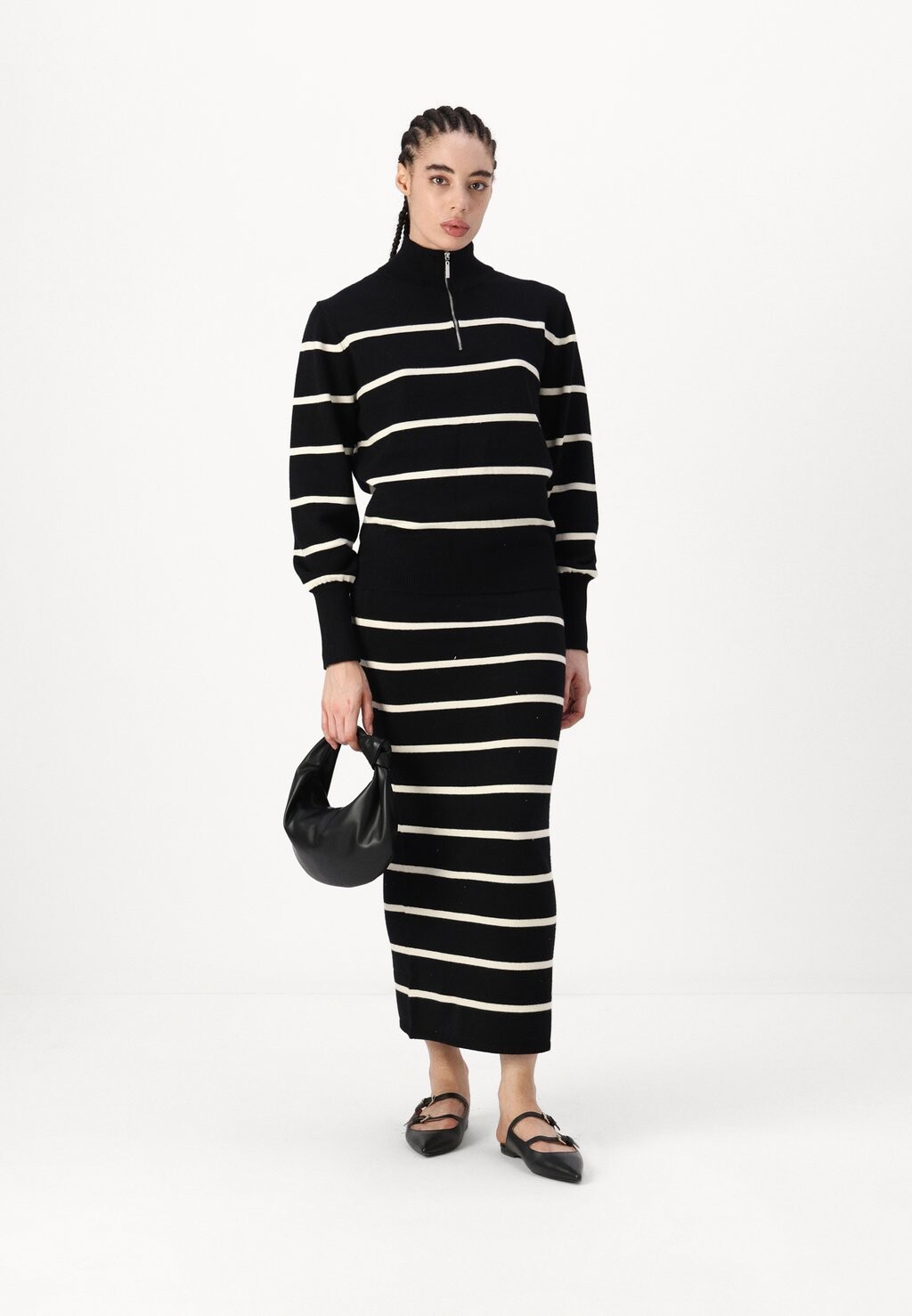 

Джемпер YASSHANTI PULLOVER YAS, черный