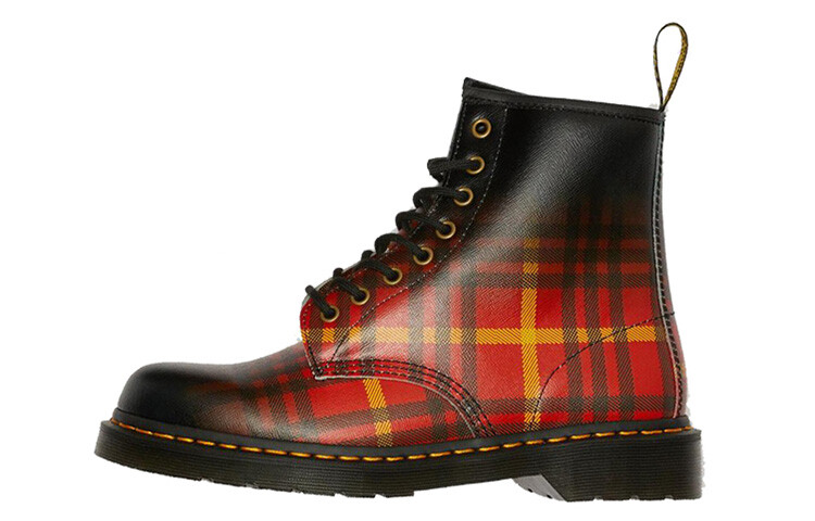 

Ботинки Dr.Martens 1460 Tartan Leather Boots Black/Orange/Red
