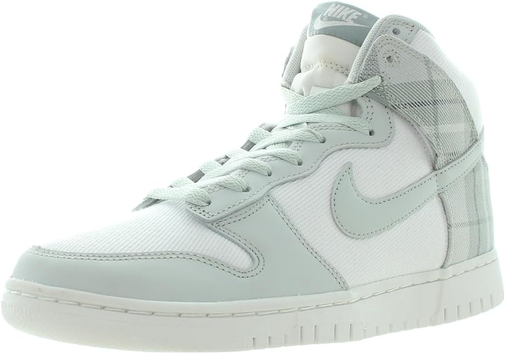 

Кроссовки Nike Dunk High Black White (2021), белый
