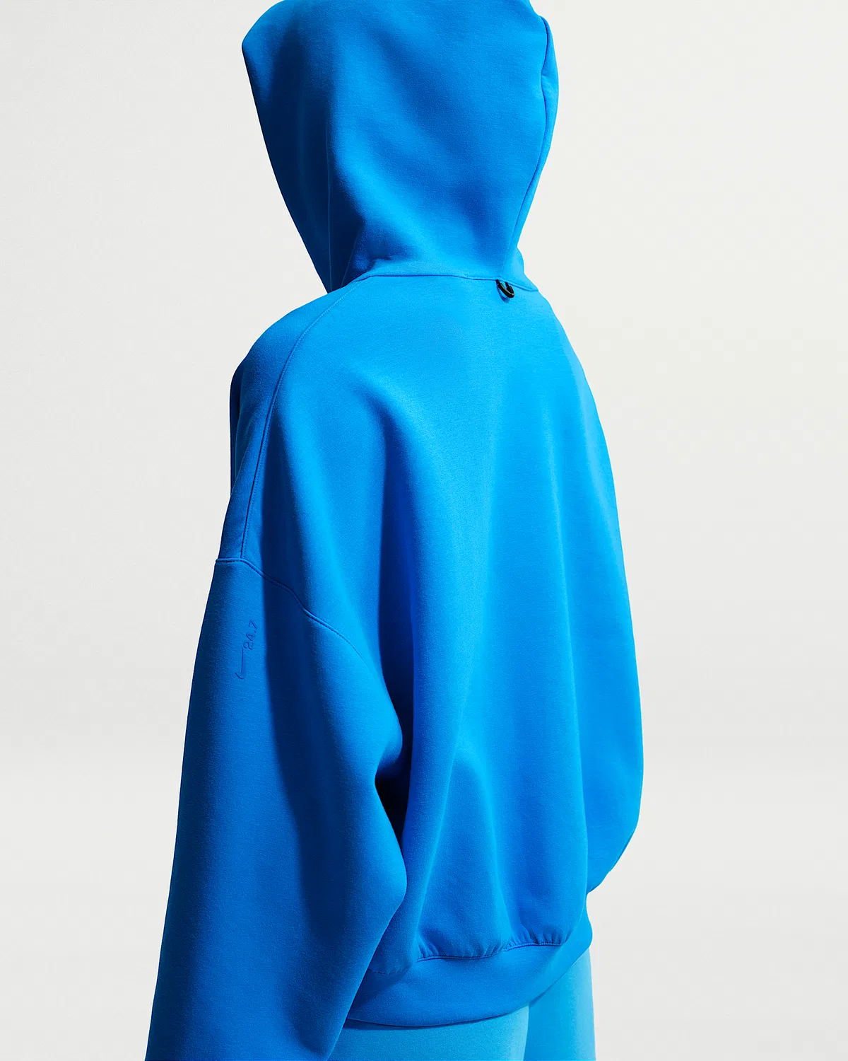 Женская худи на молнии Nike 24.7 ImpossiblySoft, Light Photo Blue/Black/Blue Spark — фото 2