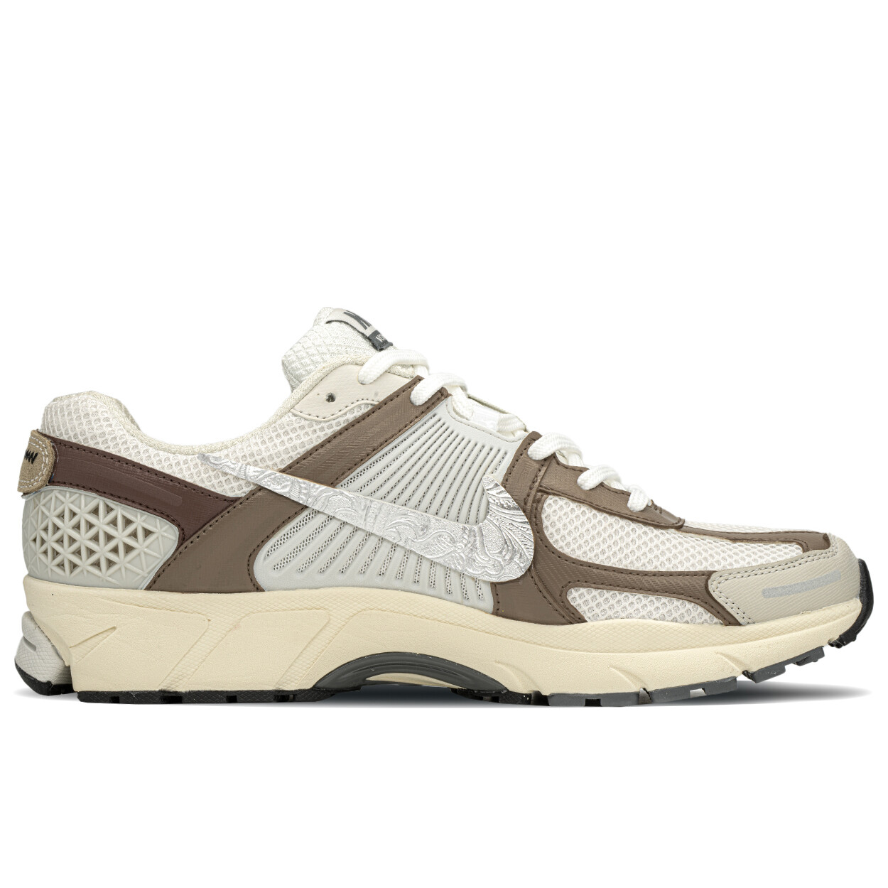 

Кроссовки Air Zoom Vomero 5 унисекс с низким верхом коричневого цвета Nike