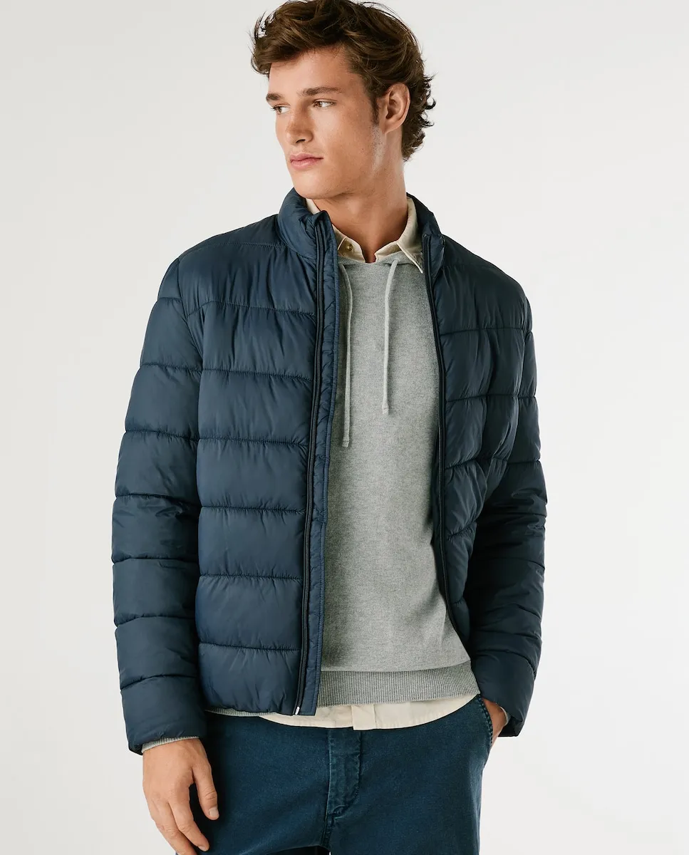 

Мужской пуховик с высокой застегивающейся шеей Pepe Jeans, темно-синий