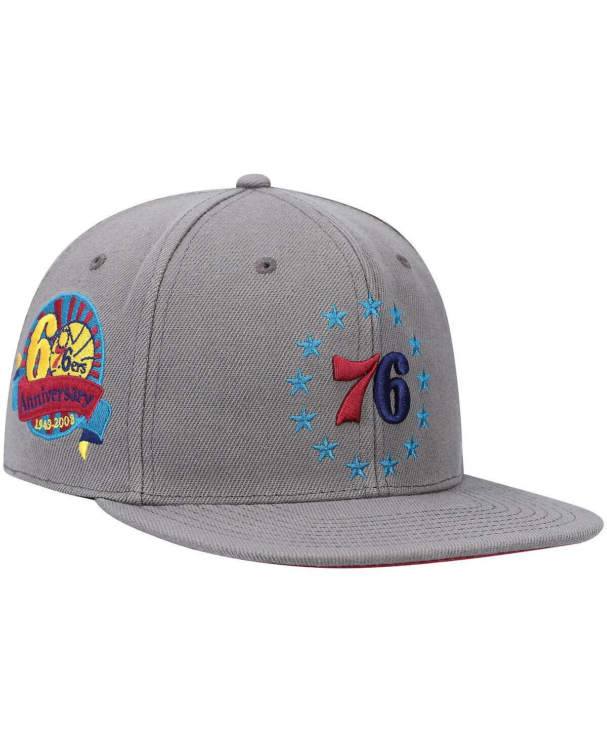 

Мужская темно-серая облегающая шляпа Philadelphia 76ers Hardwood Classics 60th Anniversary Carbon Cabernet Mitchell & Ness
