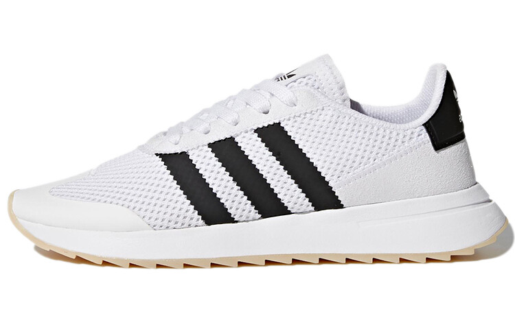 

Кроссовки женские с низким верхом белые/черные Adidas Originals
