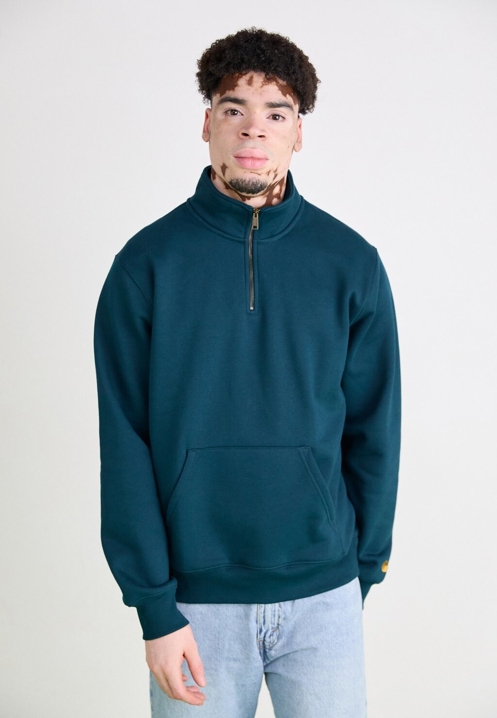 

Толстовка с капюшоном CHASE Carhartt WIP, цвет Duck Blue/Gold