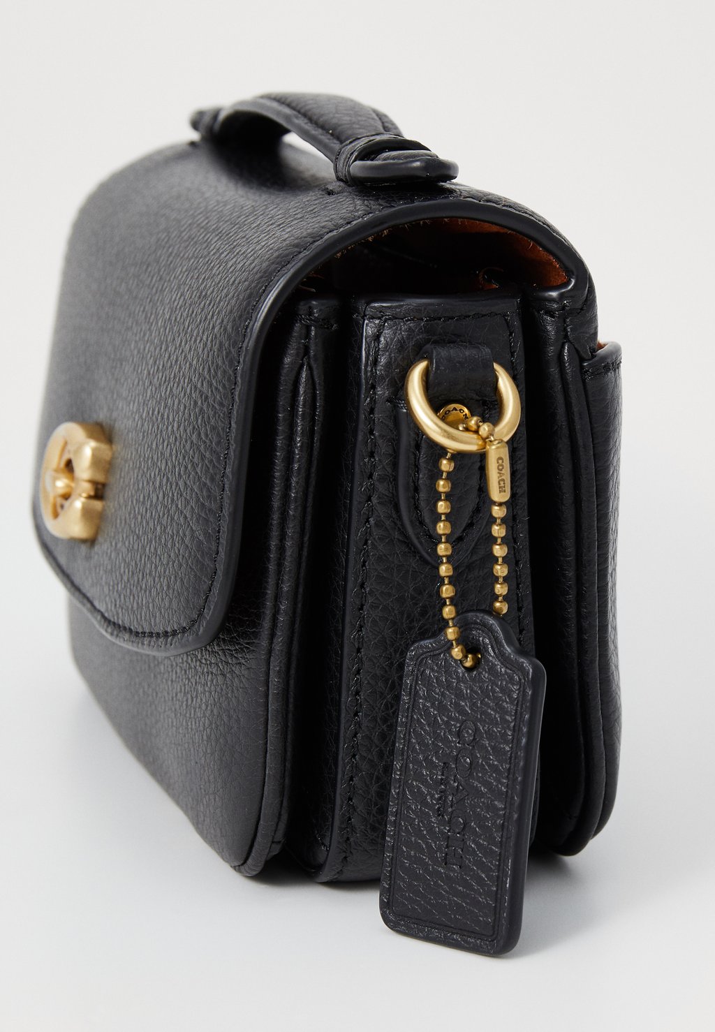 

Сумка через плечо REFINED PEBBLE CASSIE CROSSBODY COACH, черный