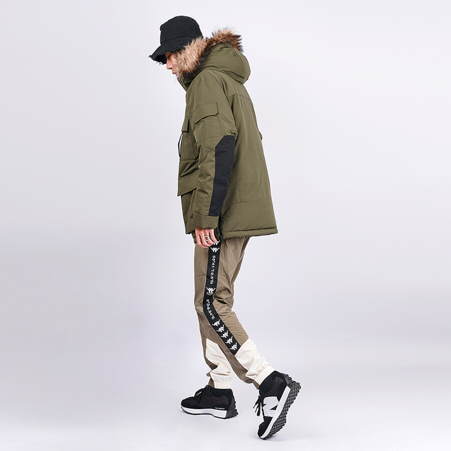 

Пуховик мужской зеленый New Balance, зеленый