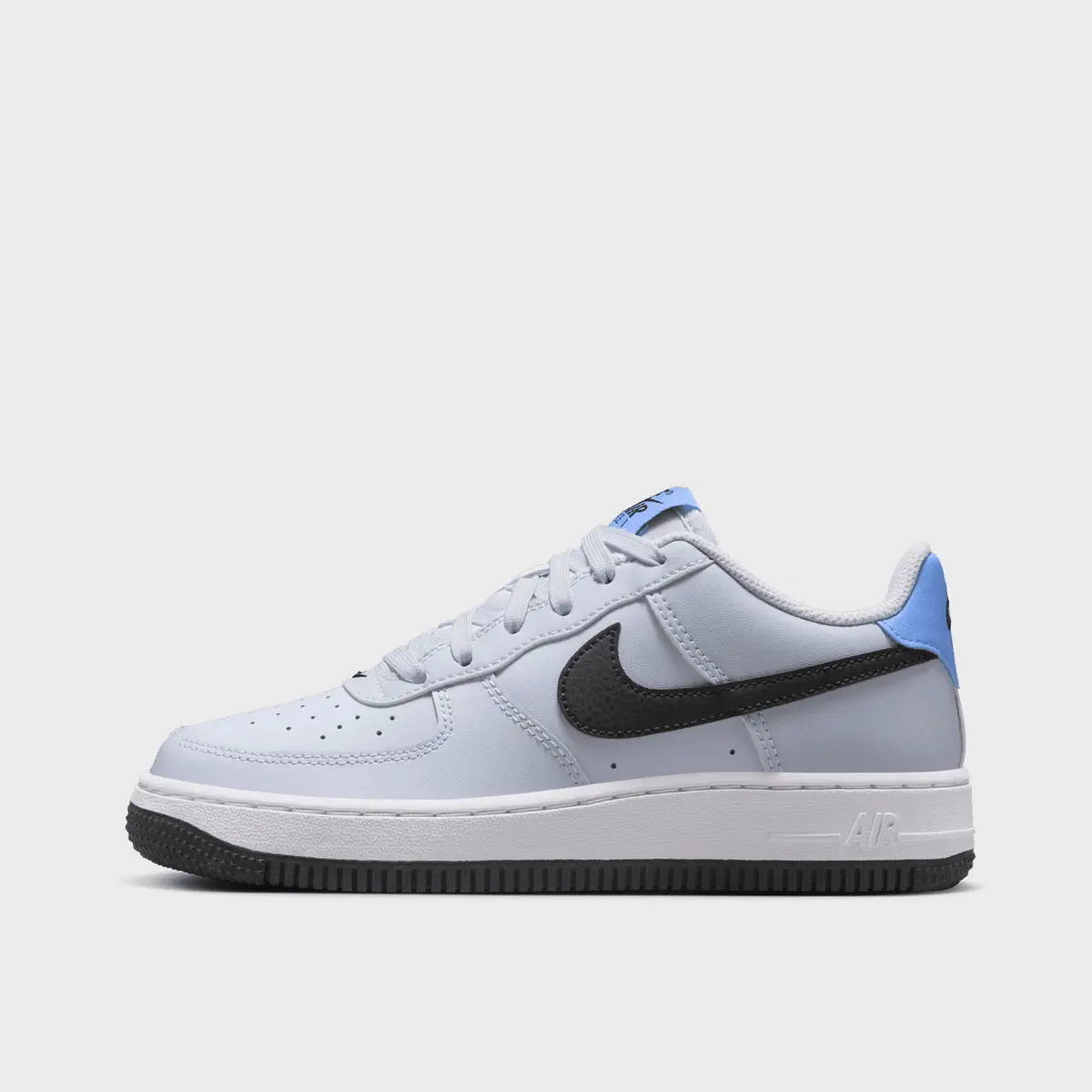 

Кроссовки Nike Air Force 1 (GS), белый