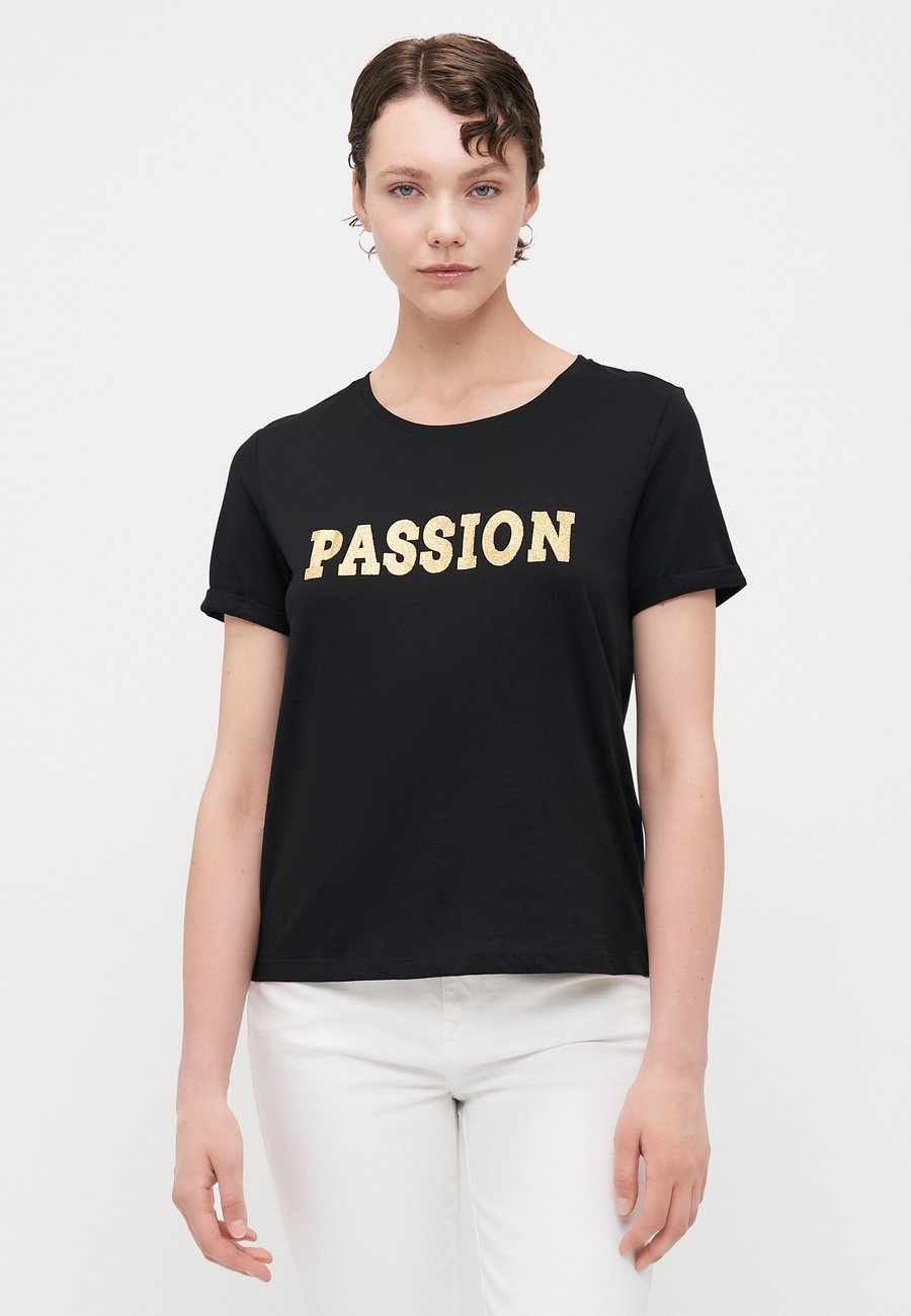 

Футболка ONLY Tall ONLOLIVE AMOUR GLITTER, Black/Gold-Coloured/Black, Черный, Футболка ONLY Tall ONLOLIVE AMOUR GLITTER, Black/Gold-Coloured/Black