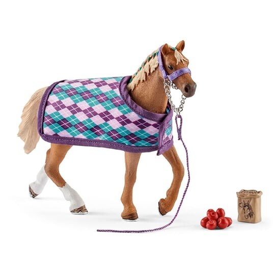 

Schleich, статуэтка, Лошадь английской породы с попоной