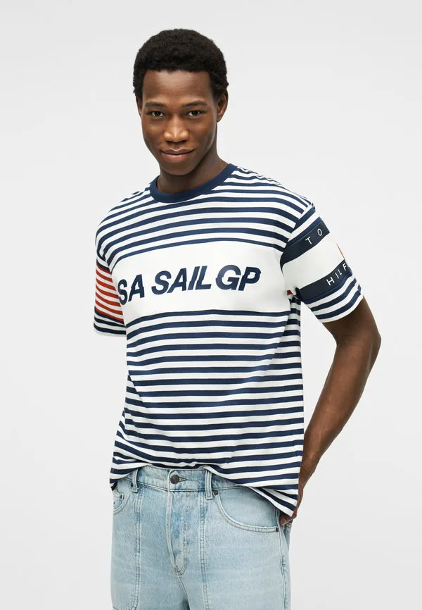 Футболка tommy x us sail gp team stripe relaxed tshirt print tshirt Tommy Hilfiger, Ecru/Yale Navy — фото 4