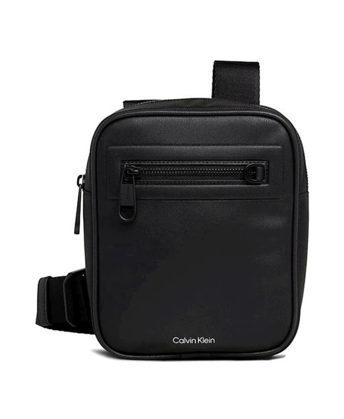 

Сумка через плечо в репортерском стиле Calvin Klein, черный