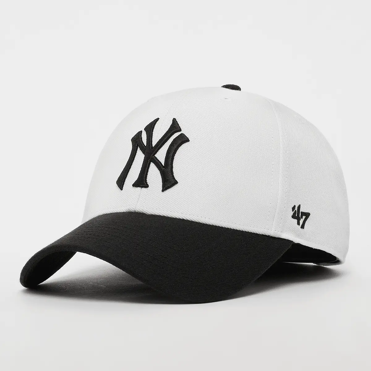 

Бейсболка '47 47 MVP Sure Shot Snapback MLB New York Yankees, белый/черный