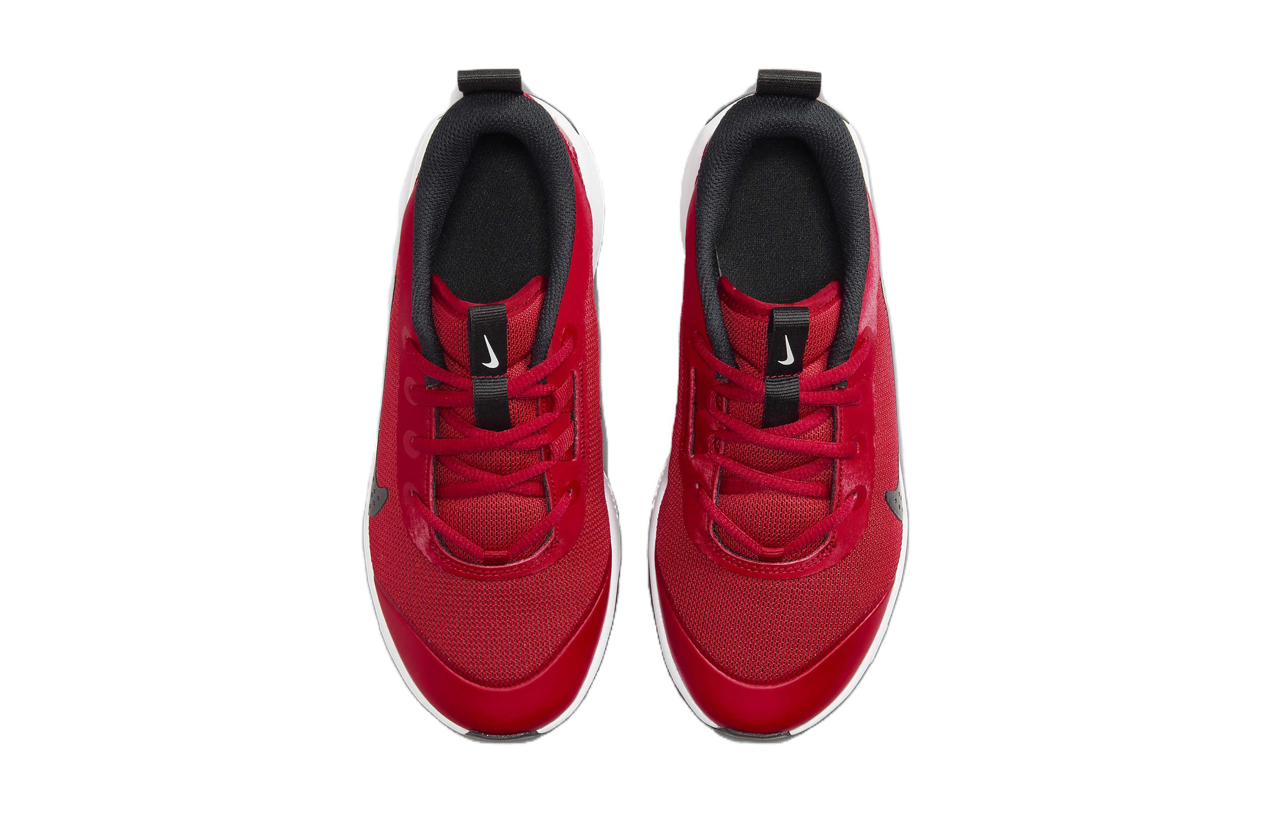 Nike Omni Multi-Court GS 'University Red Black' — фото 3