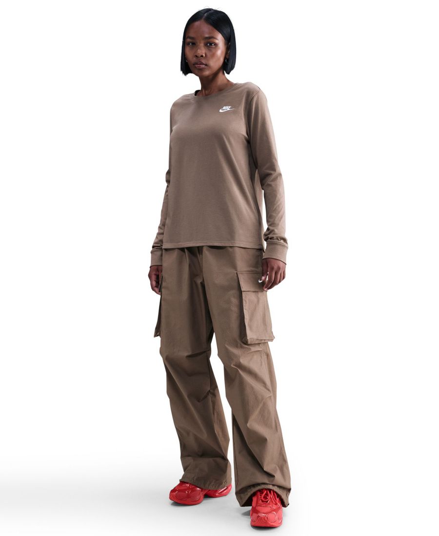 

Женская хлопковая футболка с длинными рукавами Sportswear Club, размеры XS-3X Nike, Mink Brown, Коричневый, Женская хлопковая футболка с длинными рукавами Sportswear Club, размеры XS-3X Nike, Mink Brown