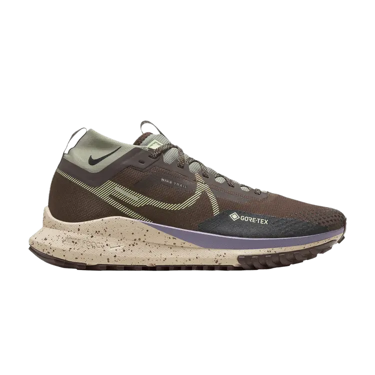 

Кроссовки React Pegasus Trail 4 GORE-TEX 'Earth Dark Stucco', коричневый