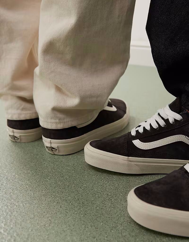 Кроссовки Vans Old Skool из свиной замши темно-коричневого цвета — фото 4