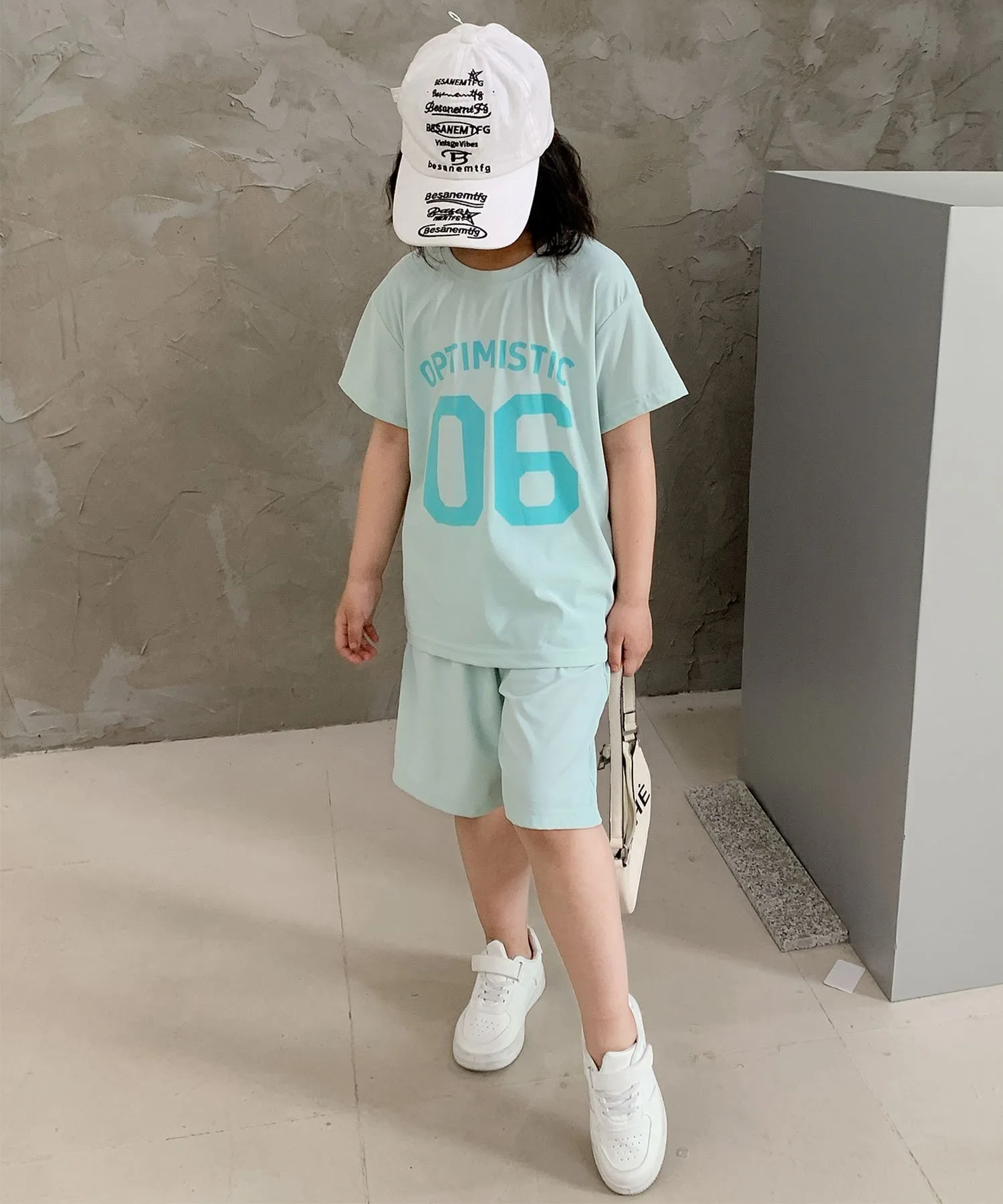 Детский комплект: футболка и шорты с номером и логотипом Aimoha Kids, green — фото 3