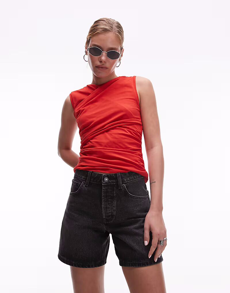 

Джинсовые шорты Topshop Editor черного цвета