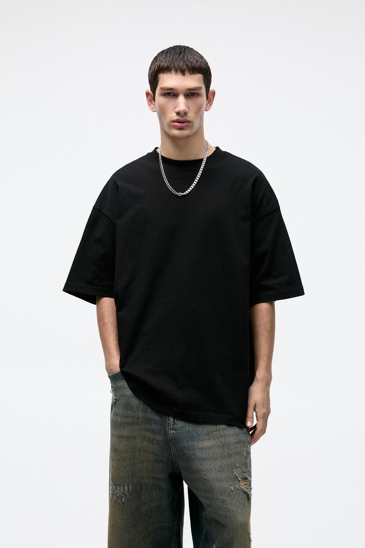 

Футболка большого размера с коротким рукавом Pull And Bear, черный