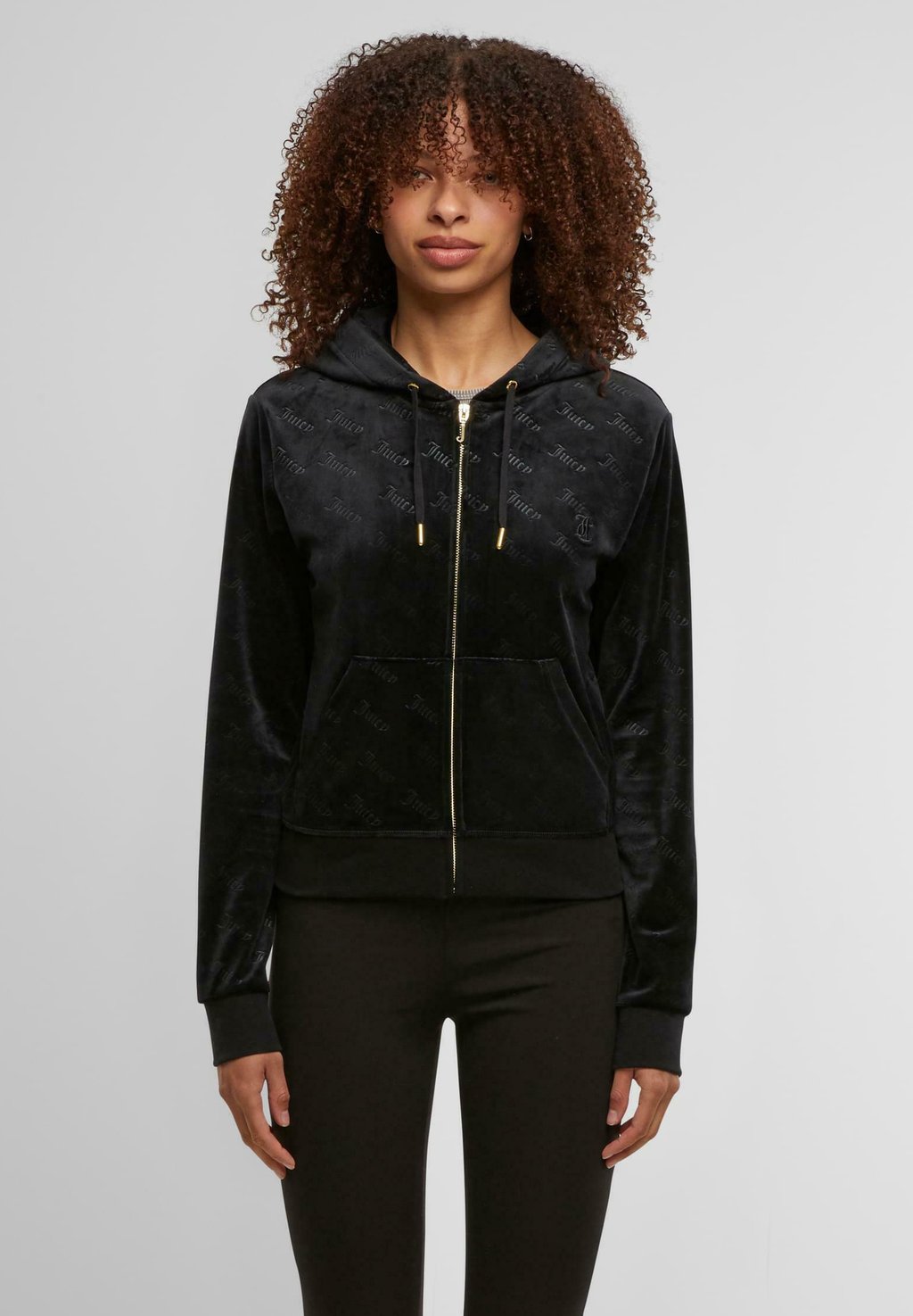 

Толстовка на молнии GIGI DEBOSSED ZIP Juicy Couture, черный