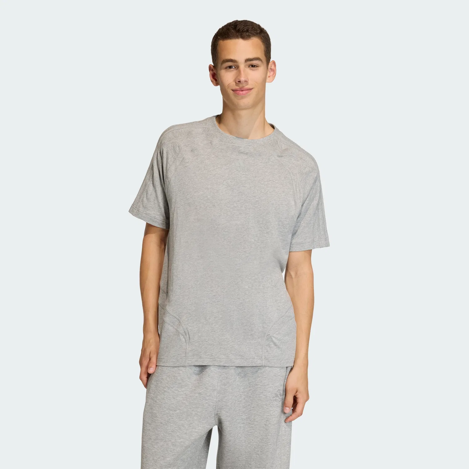 Мужская футболка Adidas Cutline Regular, серая