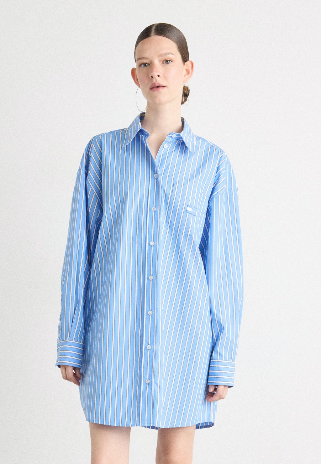 

Платье-рубашка MINI SHIRT DRESS Tommy Jeans, синий