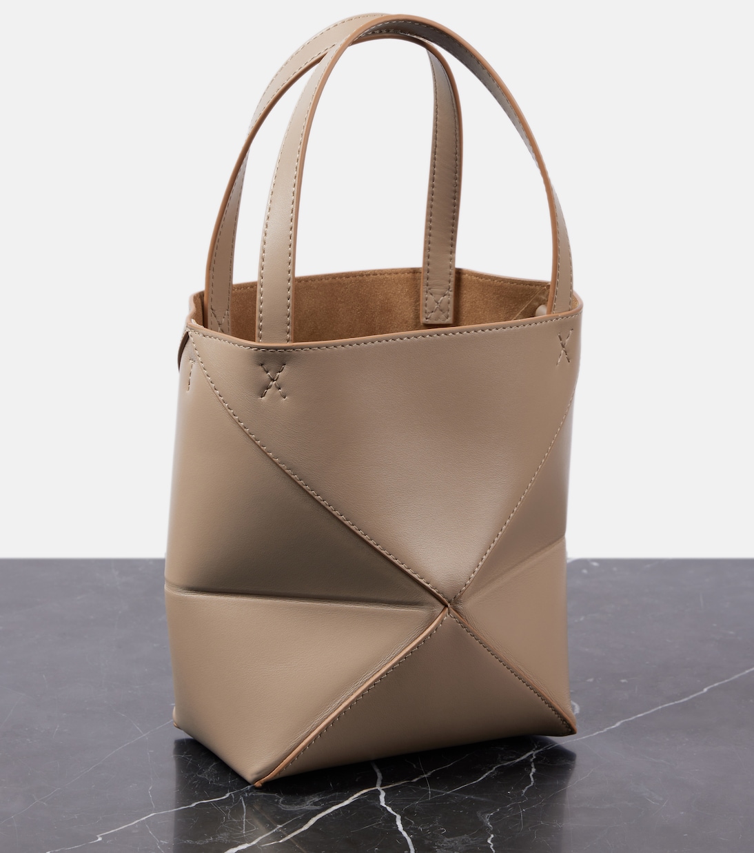 Складная кожаная сумка-пазл Fold Mini Loewe, песочный — фото 4
