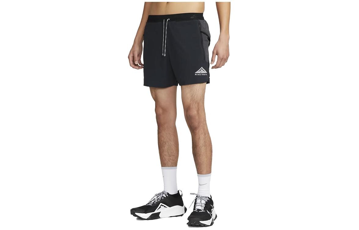 

Повседневные шорты мужские черные Nike, черный