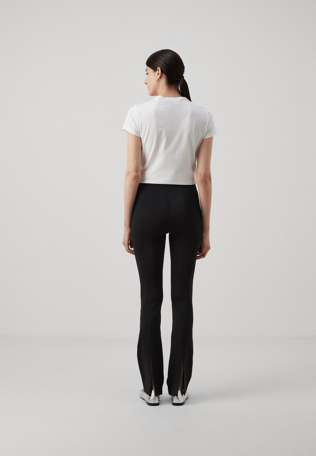 

Брюки SLIM FLARE Calvin Klein, черный