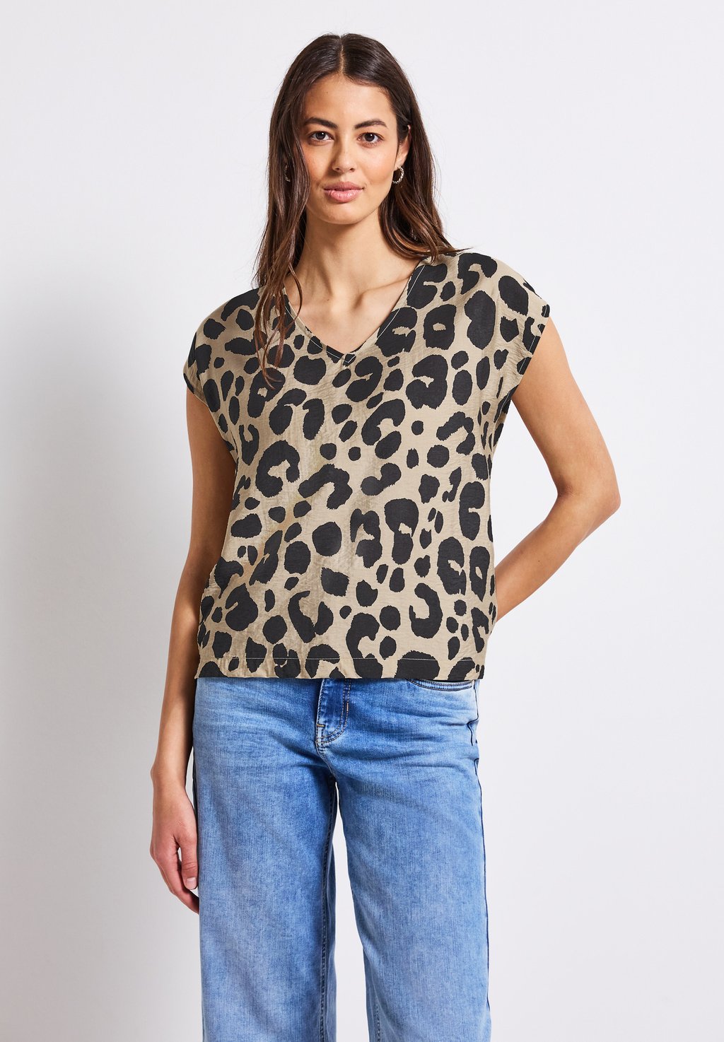 

Блуза V-NECK MIT LEO-PRINT Street One, бежевый