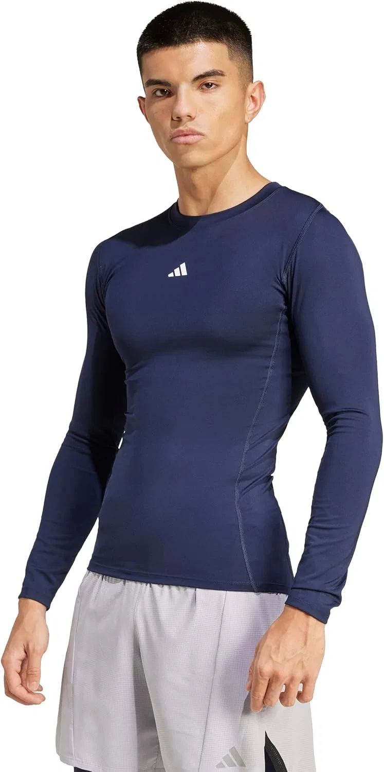Мужская компрессионная тренировочная футболка с длинным рукавом adidas Techfit — фото 3