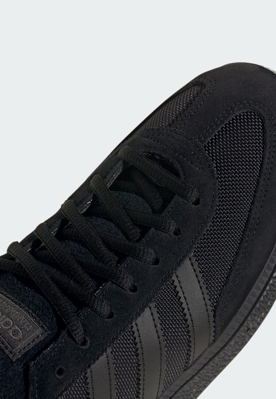 Кроссовки Adidas Originals HANDBALL SPEZIAL , Core Black/Core Black/Carbon/Black — фото 4