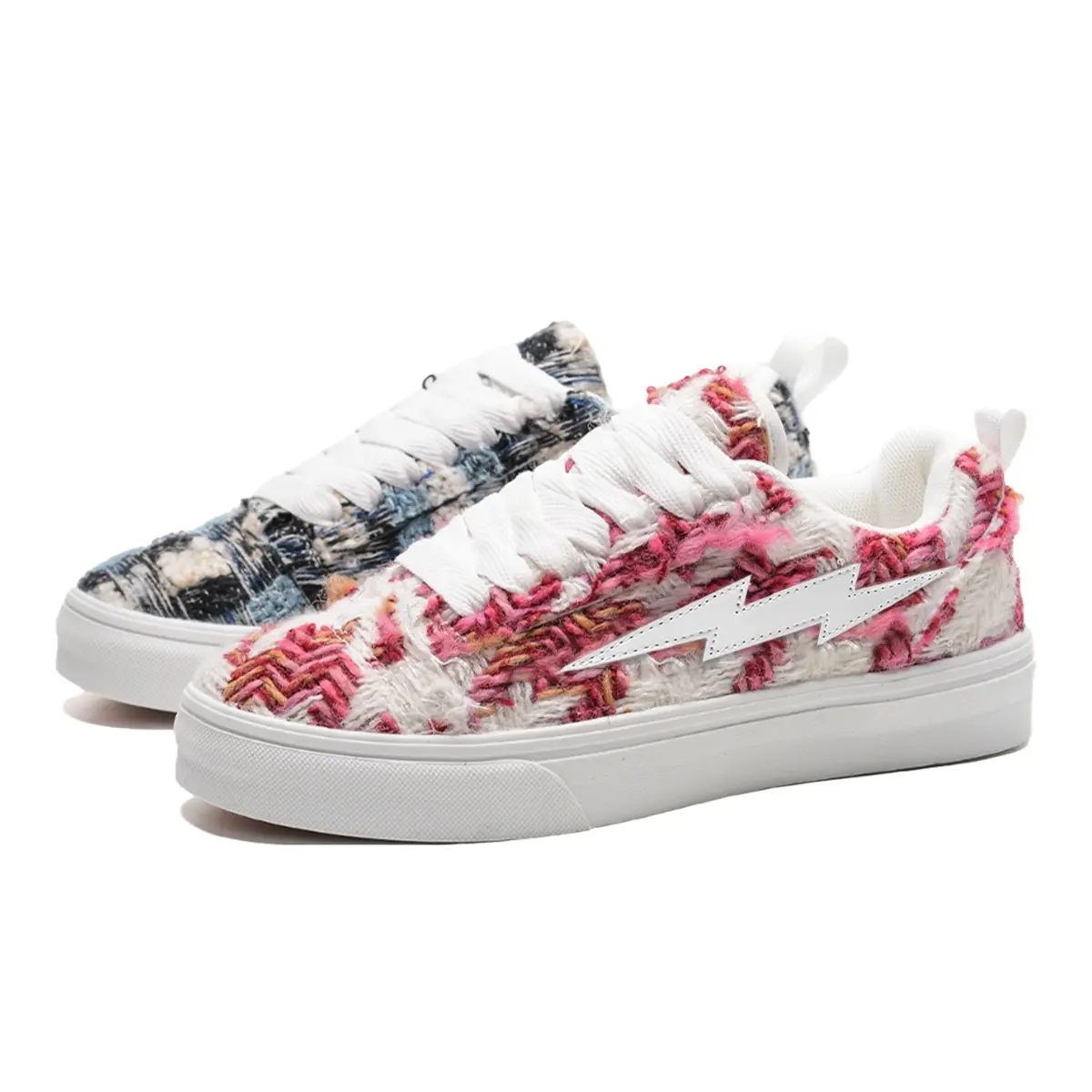 

T628 Износостойкие и легкие низкие скейтерские кроссовки унисекс красные и синие непарные, цвет Red Blue Mismatched