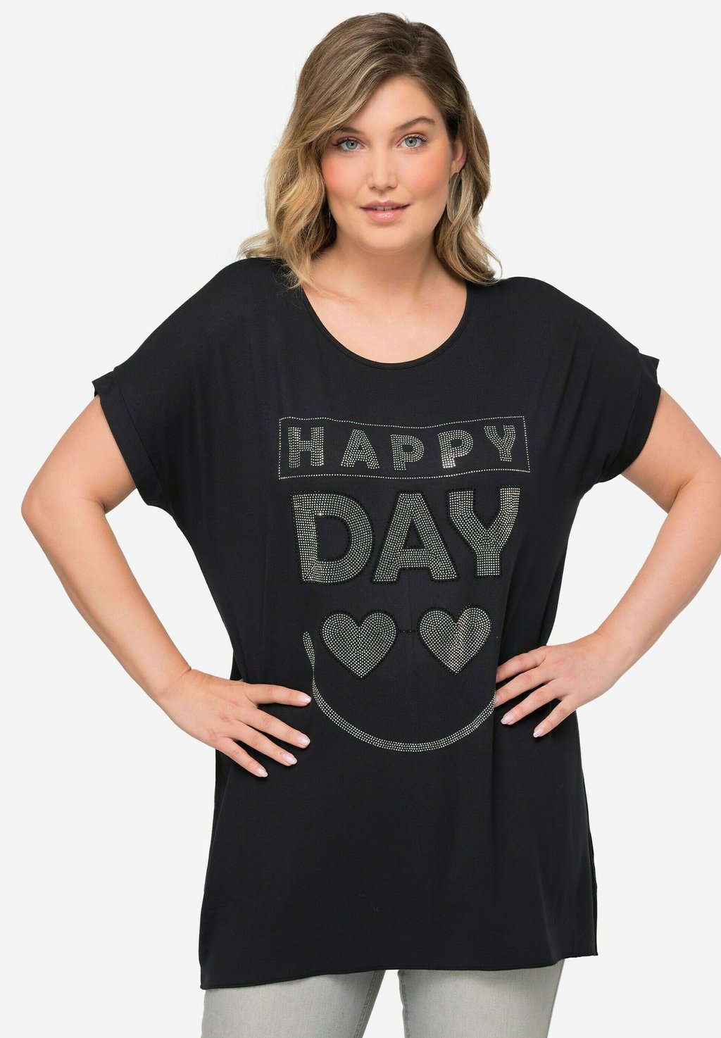 

Футболка с принтом HALF-SLEEVE CREW NECK RHINESTONE HEART MIAMODA, черный