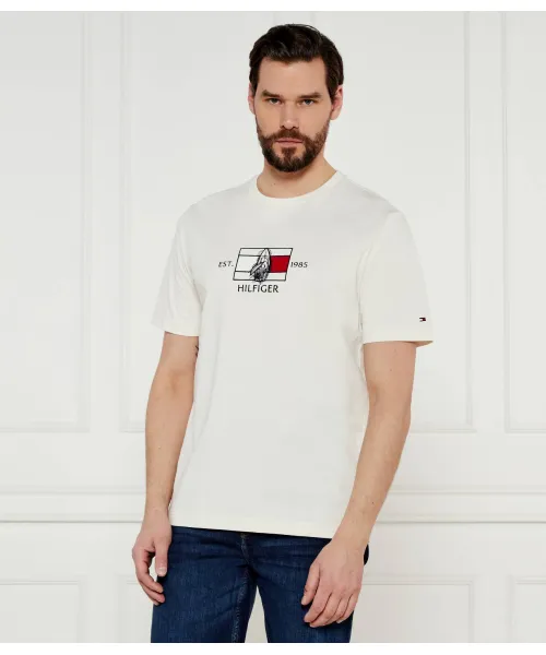 

Футболка Regular fit Tommy Hilfiger, бежевый